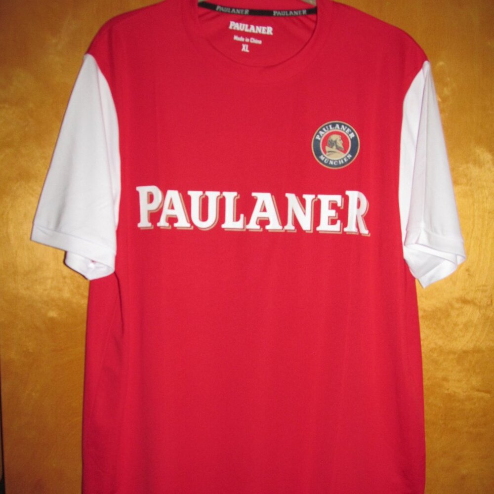 NEW Mens Paulaner Munchen Beer Red and White Jersey T-Shirt Size XL + Scarf